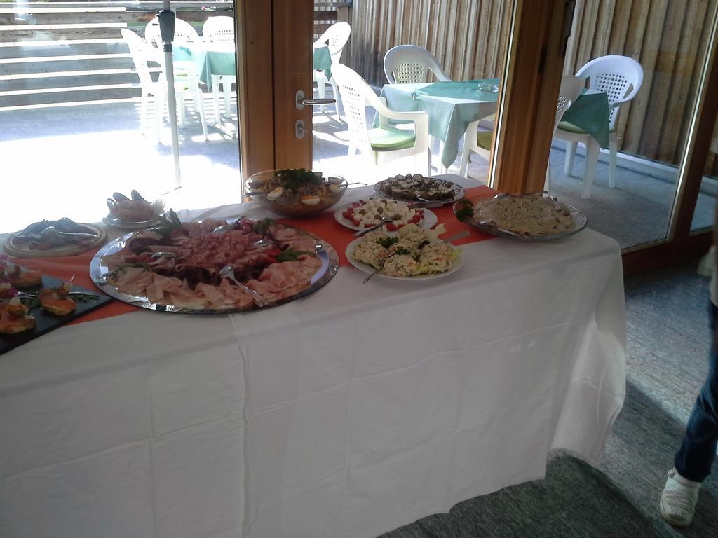 Hotel Edelweiss Malles Venosta Luaran gambar